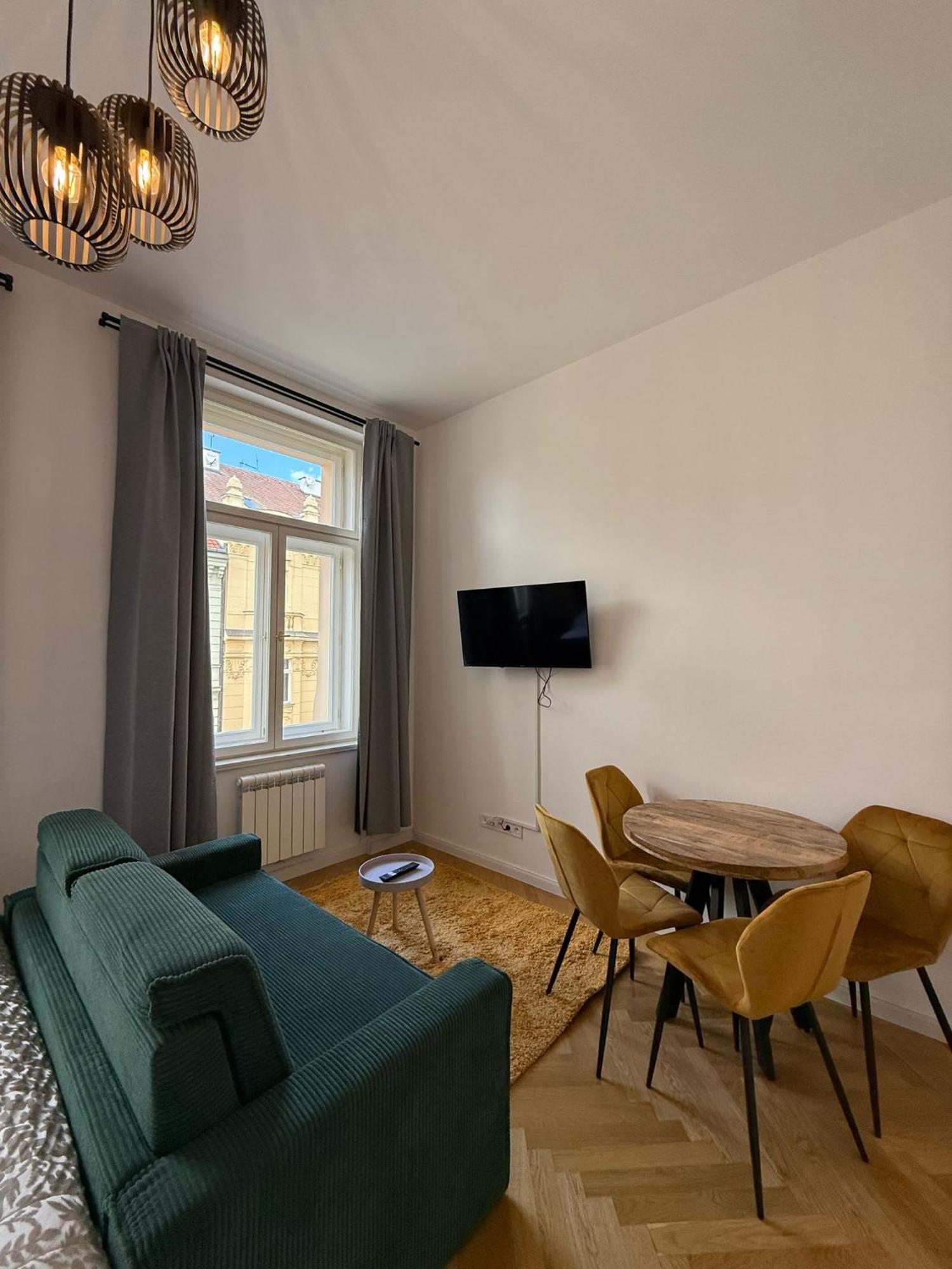 Rasinovo Nabrezi - Riverside Residence Πράγα Εξωτερικό φωτογραφία