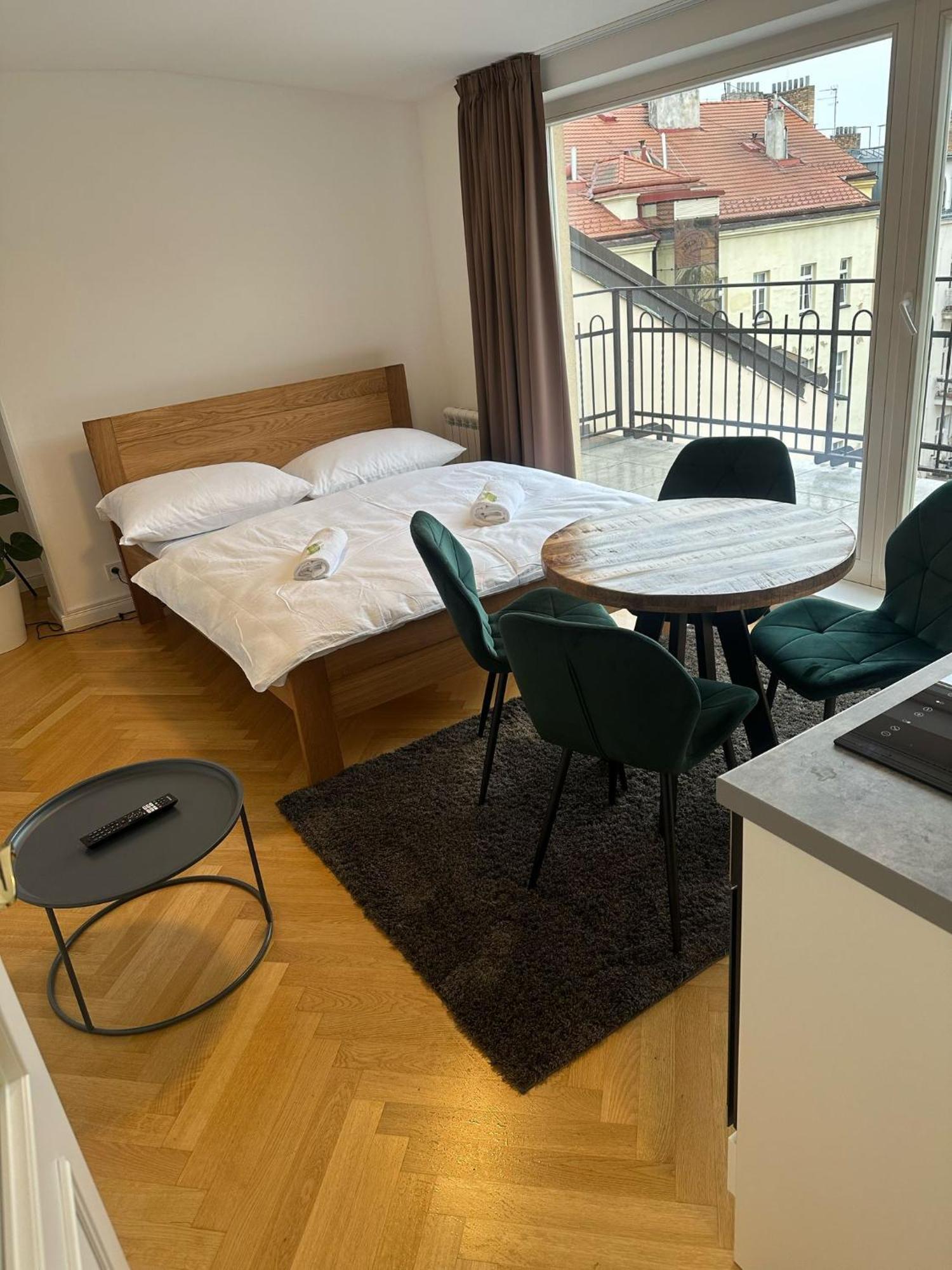 Rasinovo Nabrezi - Riverside Residence Πράγα Εξωτερικό φωτογραφία